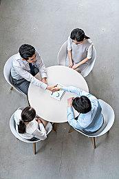 《街头霸王6》与《怪物猎人》20周年合作联动公布